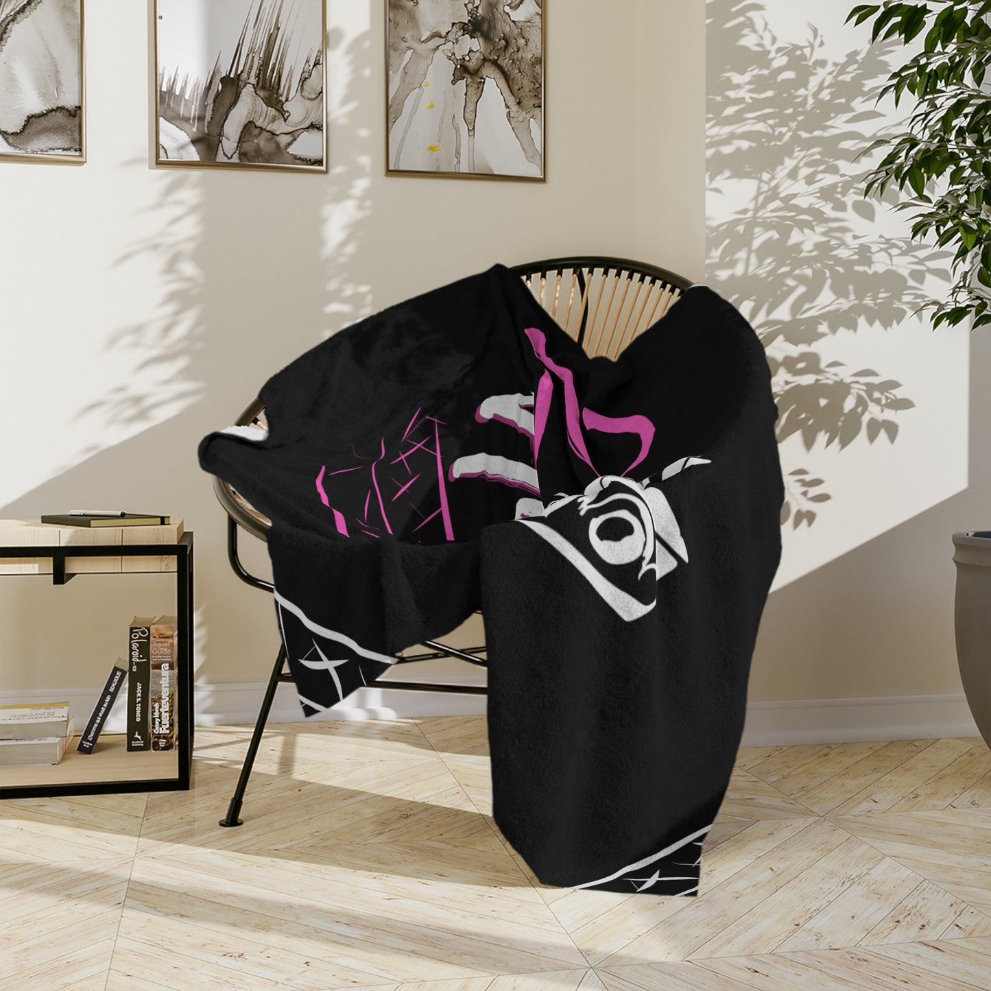 2Hypt Blanket (Pink/Black)